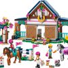 LEGO  42688 Paardenstal en manege